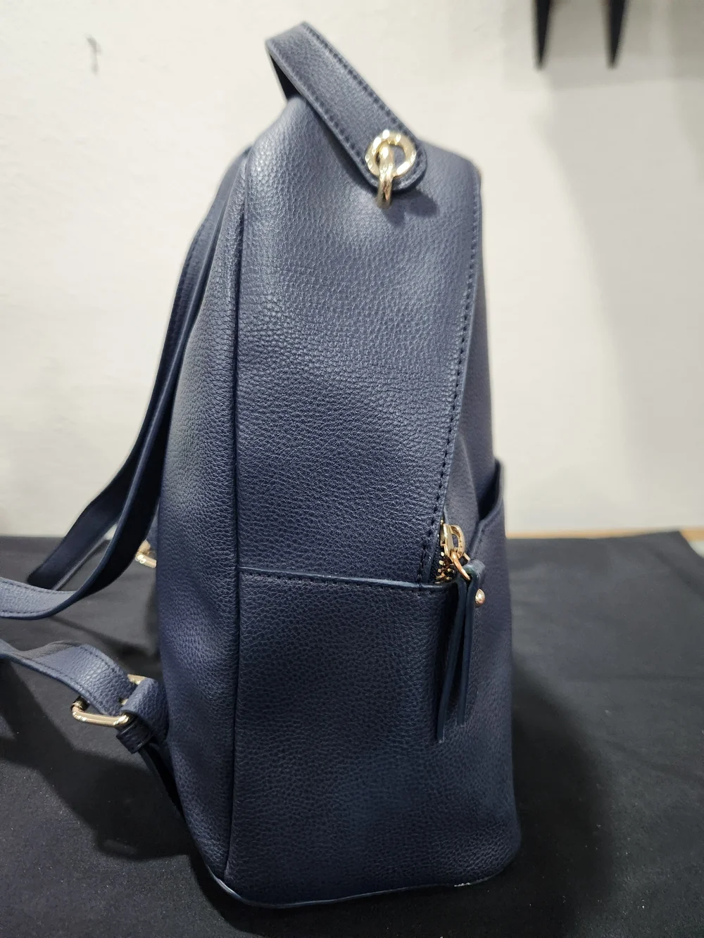 Tommy Hilfiger Dark Blue Pebbled Leather Mini Backpack
